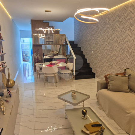 Casa à venda com 3 suítes em Tucuruvi, São Paulo, SP