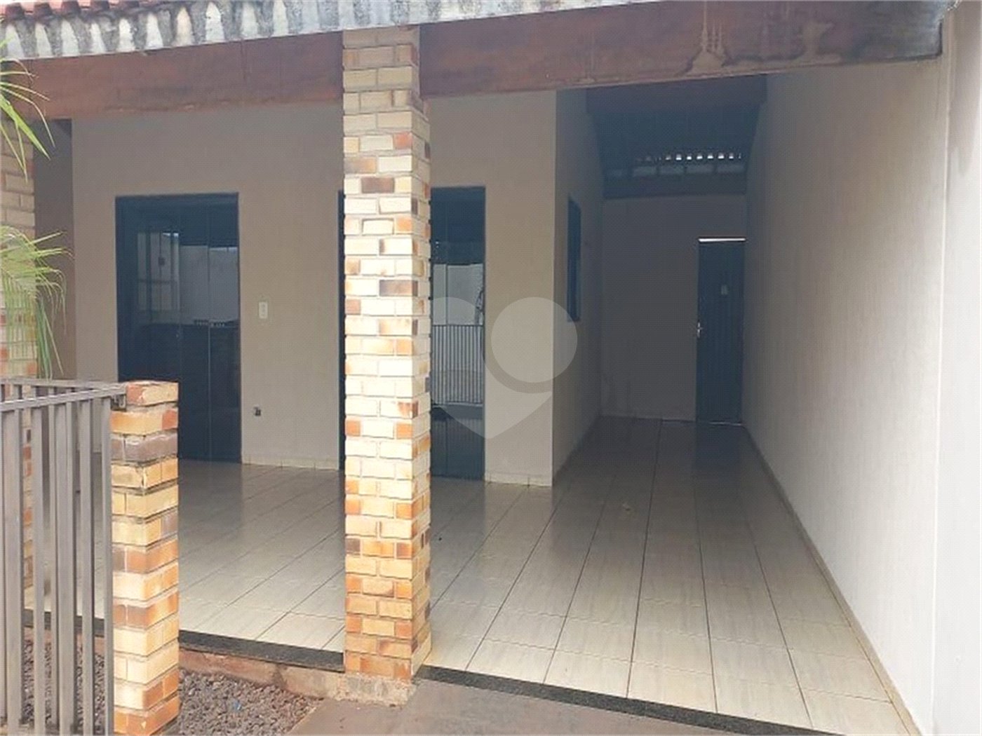 Casa à venda com 3 quartos, sendo 1 suíte, em Ipê, Três Lagoas, MS