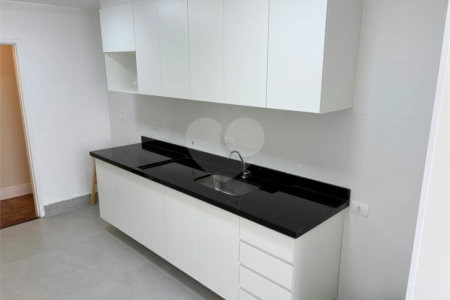 Apartamento à venda com 2 quartos em Indianópolis, São Paulo, SP