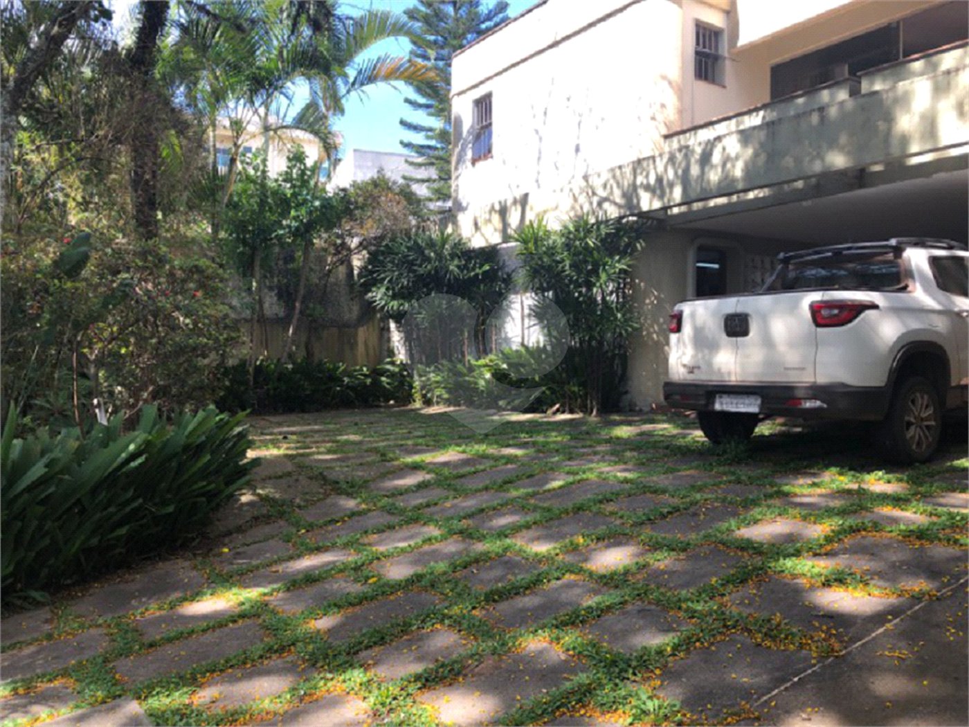 Sobrado à venda com 5 quartos, sendo 1 suíte,  em Jardim São Bento, São Paulo, SP