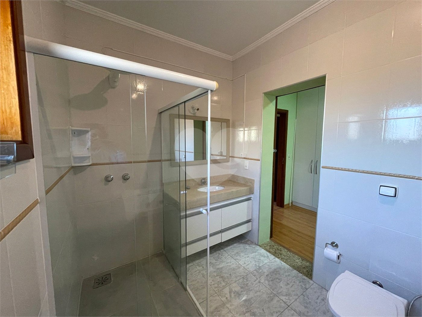 Casa para alugar com 3 suítes no condomínio Bosque de Grevilea, Vinhedo - SP