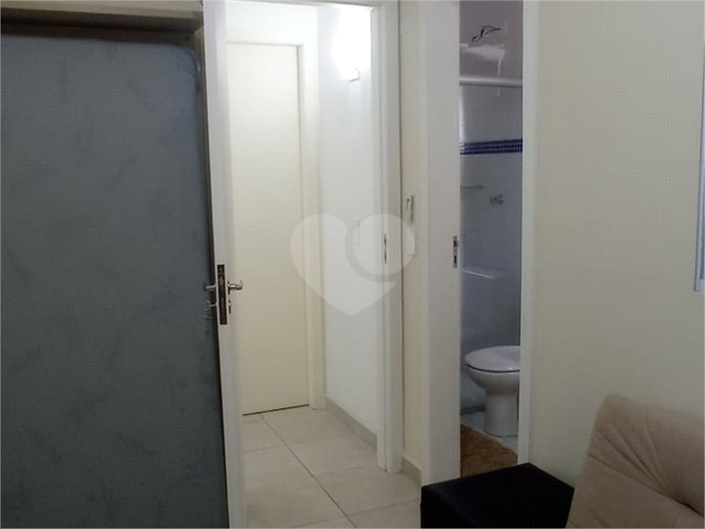 Casa à venda com 2 suítes no condomínio Residencial Pavoni I, São Paulo - SP