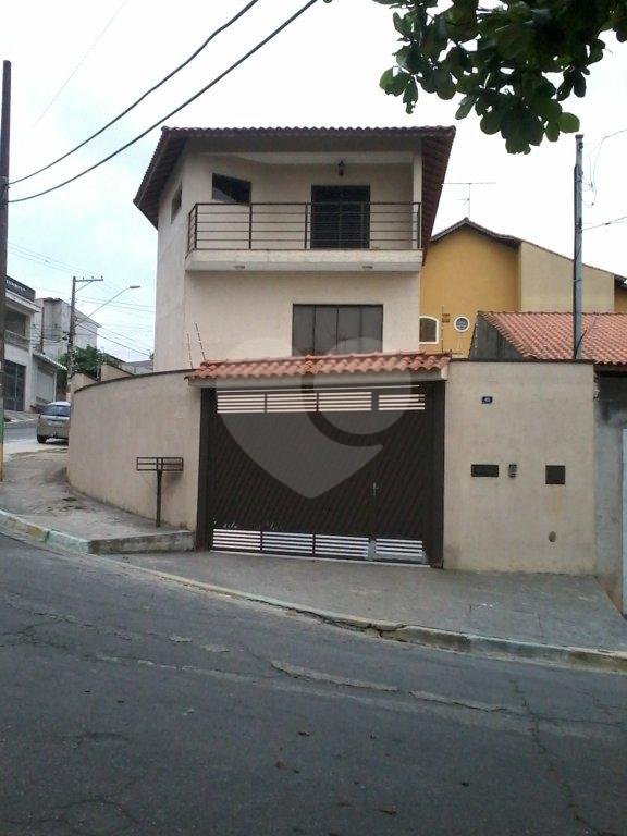 Casa à venda com 2 quartos, sendo 1 suíte,  em Jardim City, Guarulhos, SP