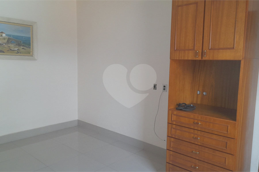 Casa à venda com 4 quartos, sendo 1 suíte, em Jaçanã, São Paulo, SP