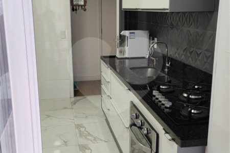 Apartamento à venda ou para alugar com 3 quartos, sendo 1 suíte, em Jardim Vazani, São Paulo, SP