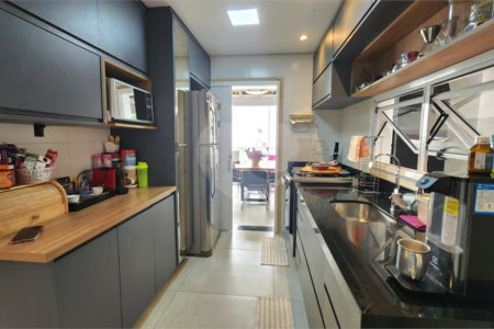 Casa à venda com 3 quartos, sendo 1 suíte,  no condomínio Villa Campolim, Sorocaba - SP