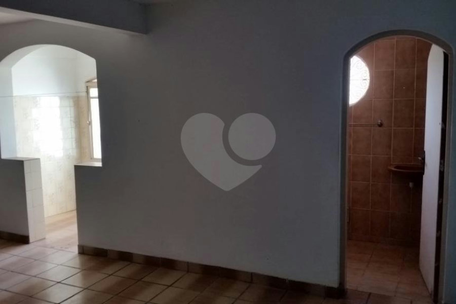 Sobrado à venda com 3 quartos, sendo 1 suíte, em Jardim Virginia Bianca, São Paulo, SP