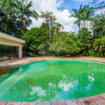 Casa para alugar com 4 suítes no condomínio Chácara Flora, São Paulo - SP
