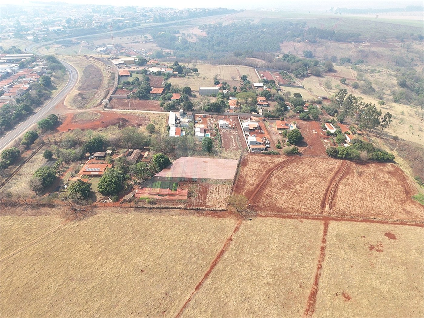 Terreno à venda no Centro, Cravinhos, SP