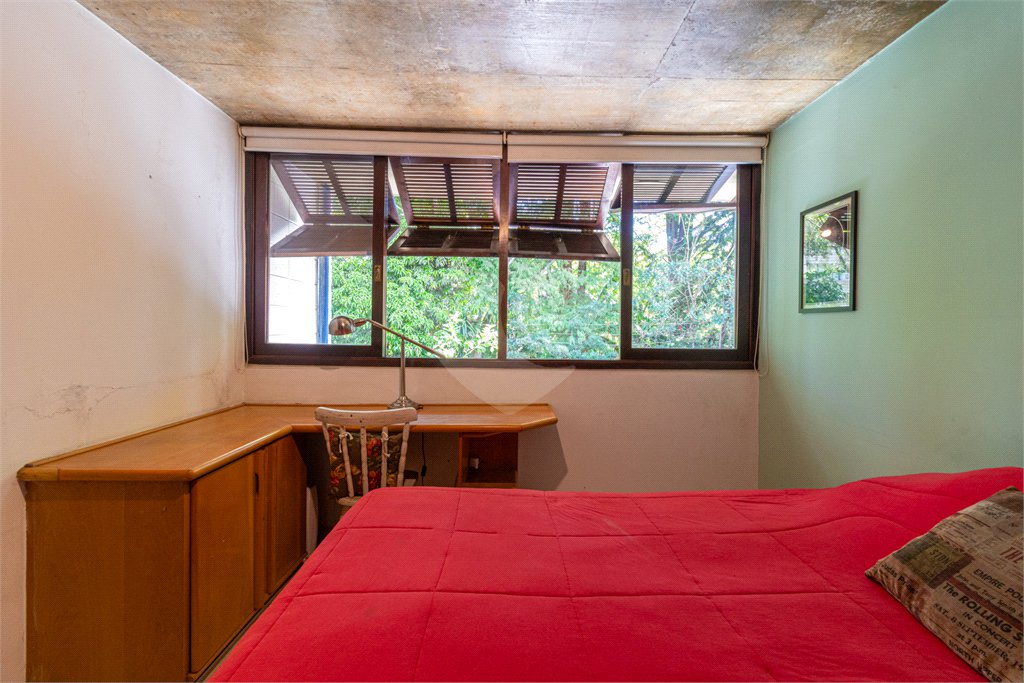 Casa de Vila à venda com 3 quartos, sendo 1 suíte, em Chácara Monte Alegre, São Paulo, SP