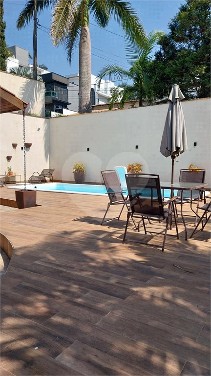 Casa Térrea à venda com 4 quartos, sendo 1 suíte,  em Parque dos Lagos, Mogi das Cruzes, SP