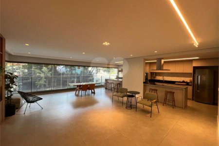 Apartamento à venda com 4 quartos, sendo 2 suítes, em Sumaré, São Paulo, SP