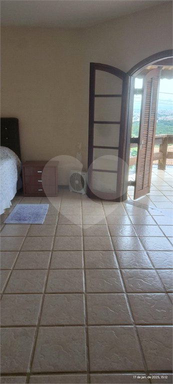 Chácara à venda com 4 quartos, sendo 3 suítes, em Campos de Atibaia, Atibaia, SP
