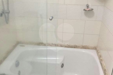 Duplex à venda com 3 quartos, sendo 1 suíte, em Campo Belo, São Paulo, SP