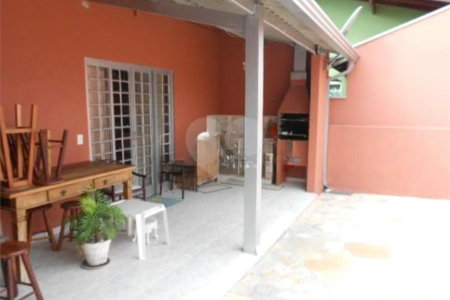 Casa à venda com 4 quartos em Capela, Vinhedo, SP