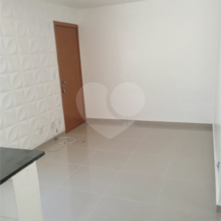 Apartamento à Venda no Condomínio Mont Everest