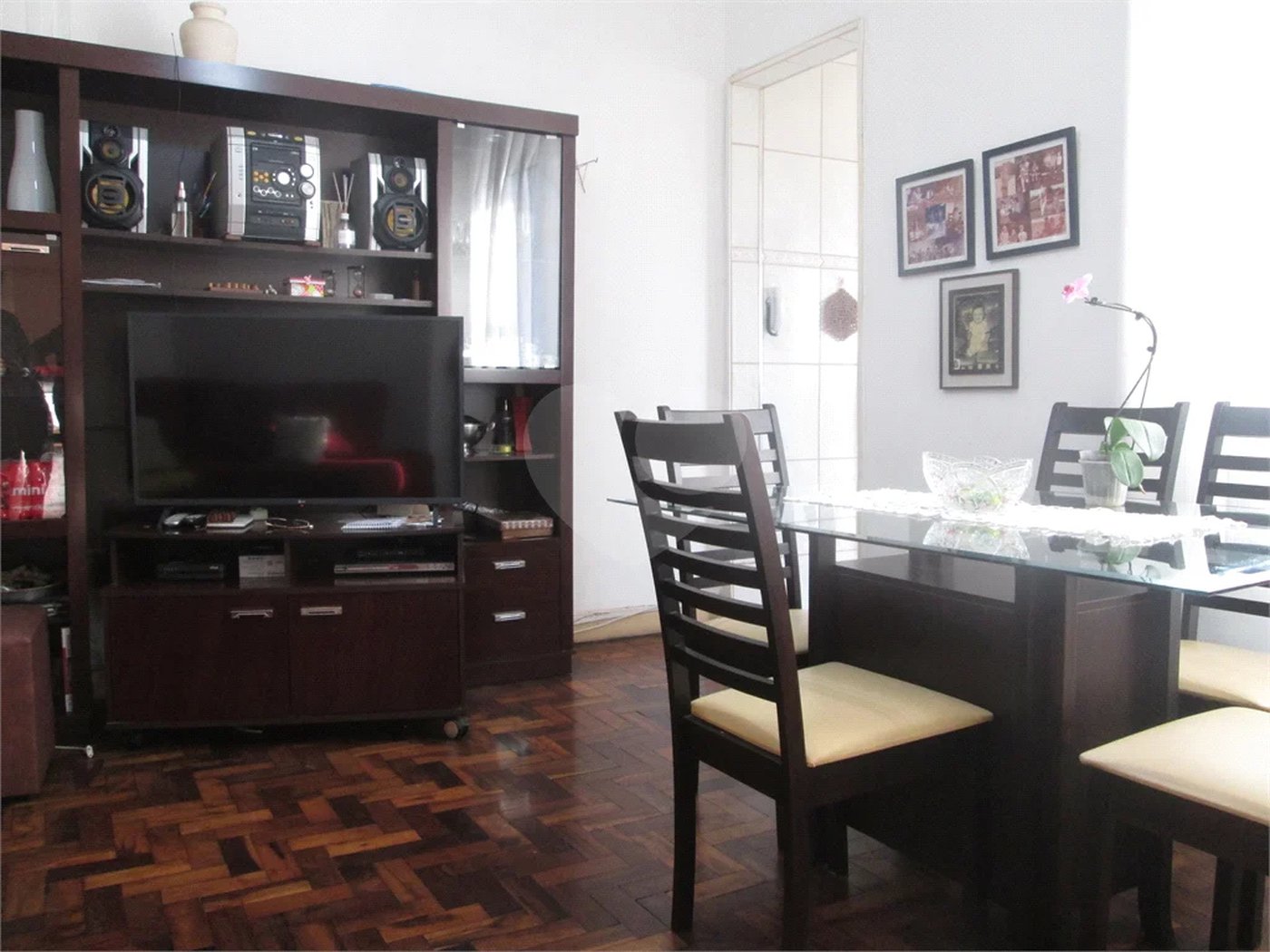 Apartamento com área útil de 72 m², 2 quartos no Bairro do Cambuci.
