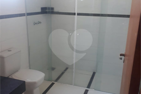 Excelente casa para venda no Parque Fher