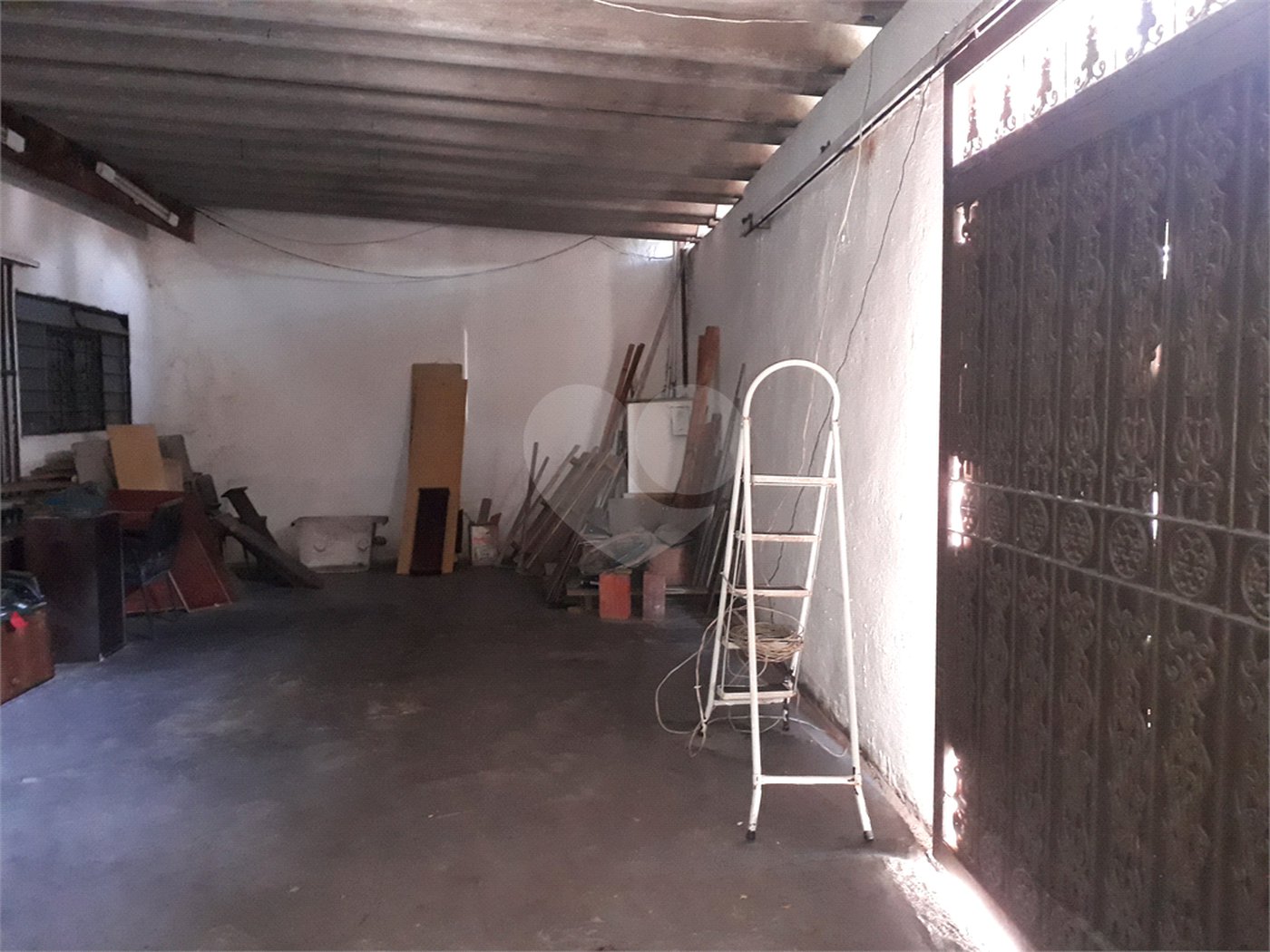 Sobrado à venda com 4 quartos, sendo 1 suíte, em Vila Constança, São Paulo, SP