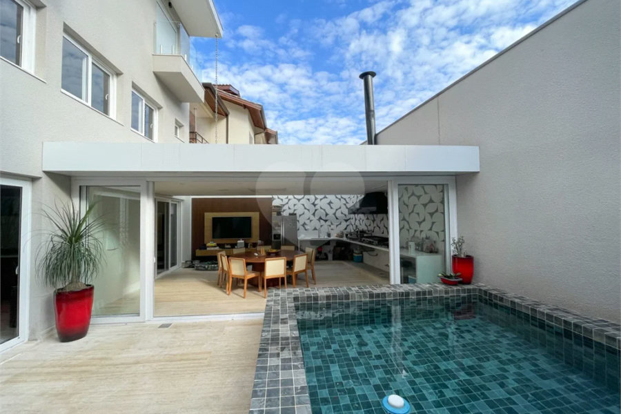 Casa à venda com 3 suítes em Mandaqui, São Paulo, SP