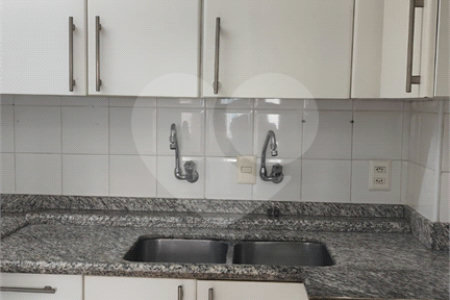 Apartamento à venda com 3 quartos, sendo 1 suíte, em Vila Guarani (z Sul), São Paulo, SP