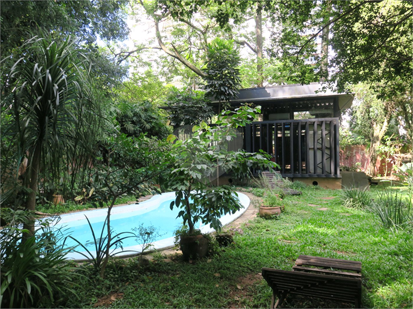 Casa Térrea à venda com 2 suítes em Real Parque, São Paulo, SP