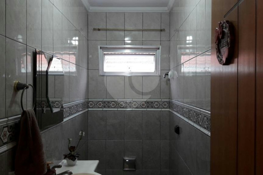Sobrado à venda com 3 quartos, sendo 1 suíte, em Vila Harmonia, Guarulhos, SP