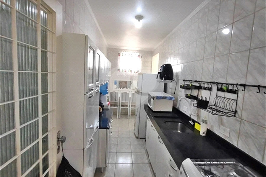Casa Térrea à venda com 2 quartos em Vila Nivi, São Paulo, SP