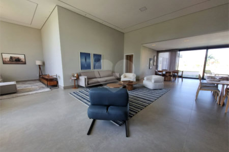 Casa à venda com 4 suítes no condomínio Xapada Park Ytu, Itu - SP