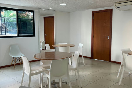 Cobertura à venda com 4 suítes em Ponta Verde, Maceió, AL