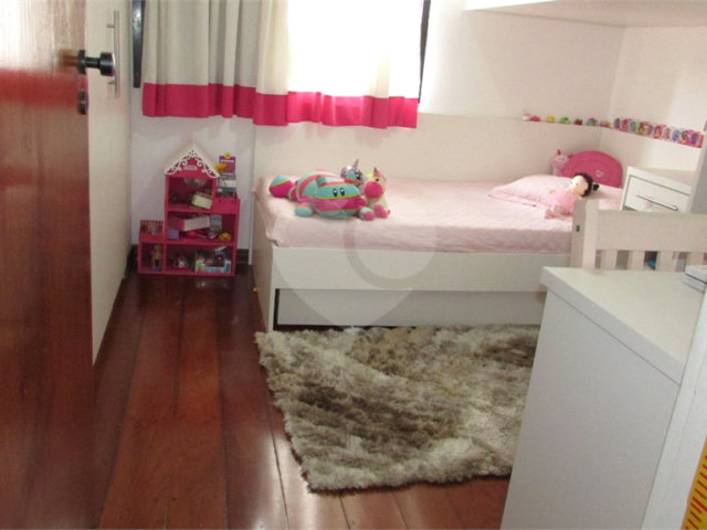 Apartamento à venda com 3 quartos, sendo 1 suíte,  em Tucuruvi, São Paulo, SP