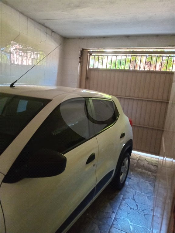 Sobrado à venda com 2 quartos, sendo 1 suíte, em Chora Menino, São Paulo, SP