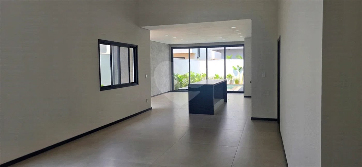Casa à venda com 5 suítes no condomínio Parque Faber IV, São Carlos - SP