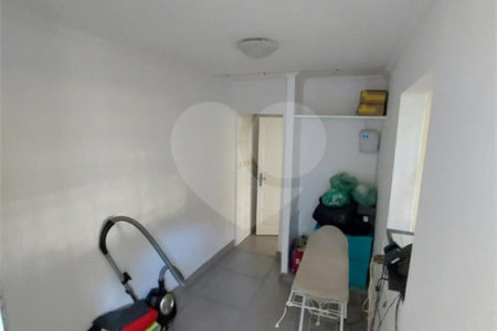 Casa para alugar com 3 quartos em Água Branca, São Paulo, SP