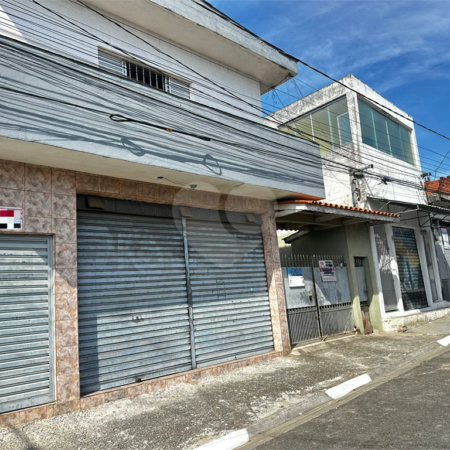 Casa à venda com 4 quartos em Jardim Casa Branca, Suzano, SP