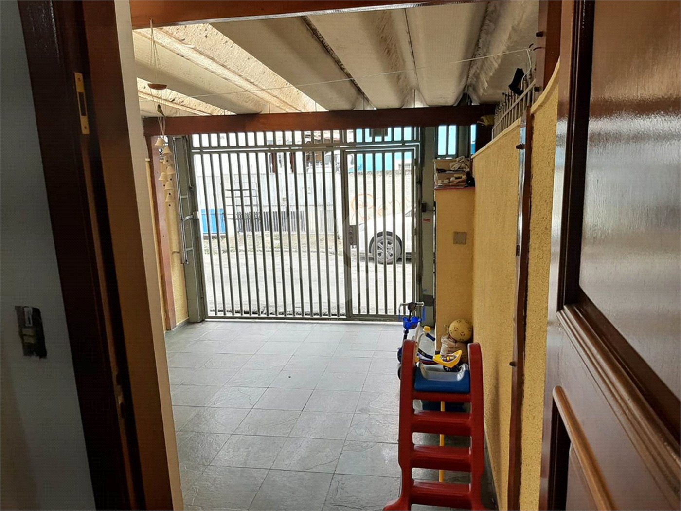 Sobrado à venda com 2 quartos em Tremembé, São Paulo, SP