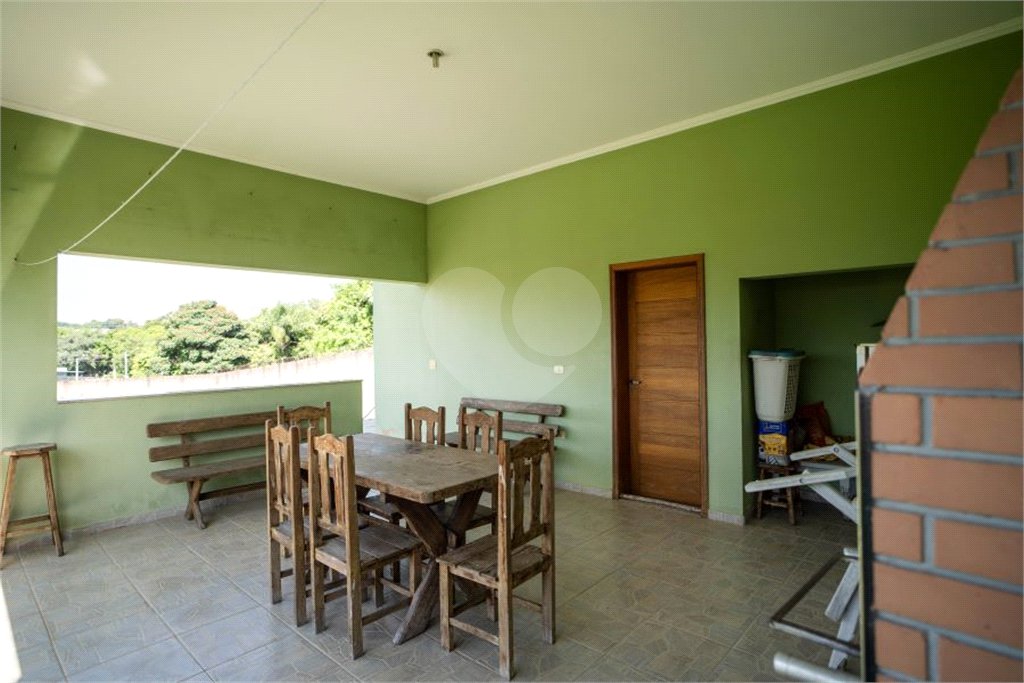 Casa à venda com 3 quartos, sendo 1 suíte,  em Jardim Sontag, Salto, SP