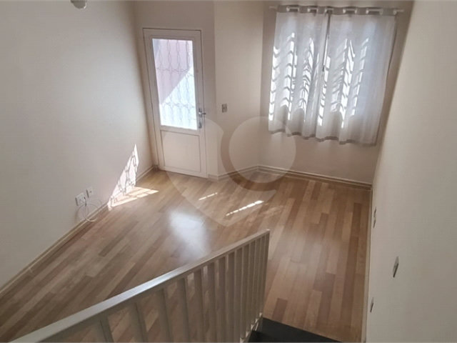 Casa à venda com 2 suítes no condomínio Morada do Sol, São Paulo - SP