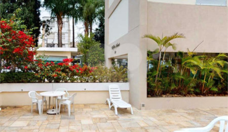 Apartamento à venda com 2 quartos, sendo 1 suíte,  em Cambuci, São Paulo, SP