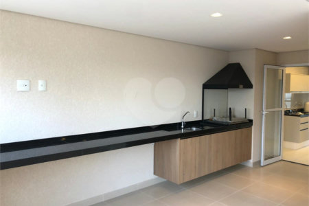 Apartamento à venda ou para alugar com 3 suítes em Santo Amaro, São Paulo, SP