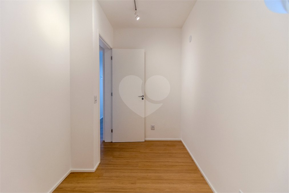 Apartamento à venda com 3 quartos, sendo 1 suíte, em Brooklin, São Paulo, SP