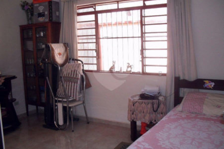 Casa Térrea à venda com 3 quartos, sendo 1 suíte, em Santo Amaro, São Paulo, SP