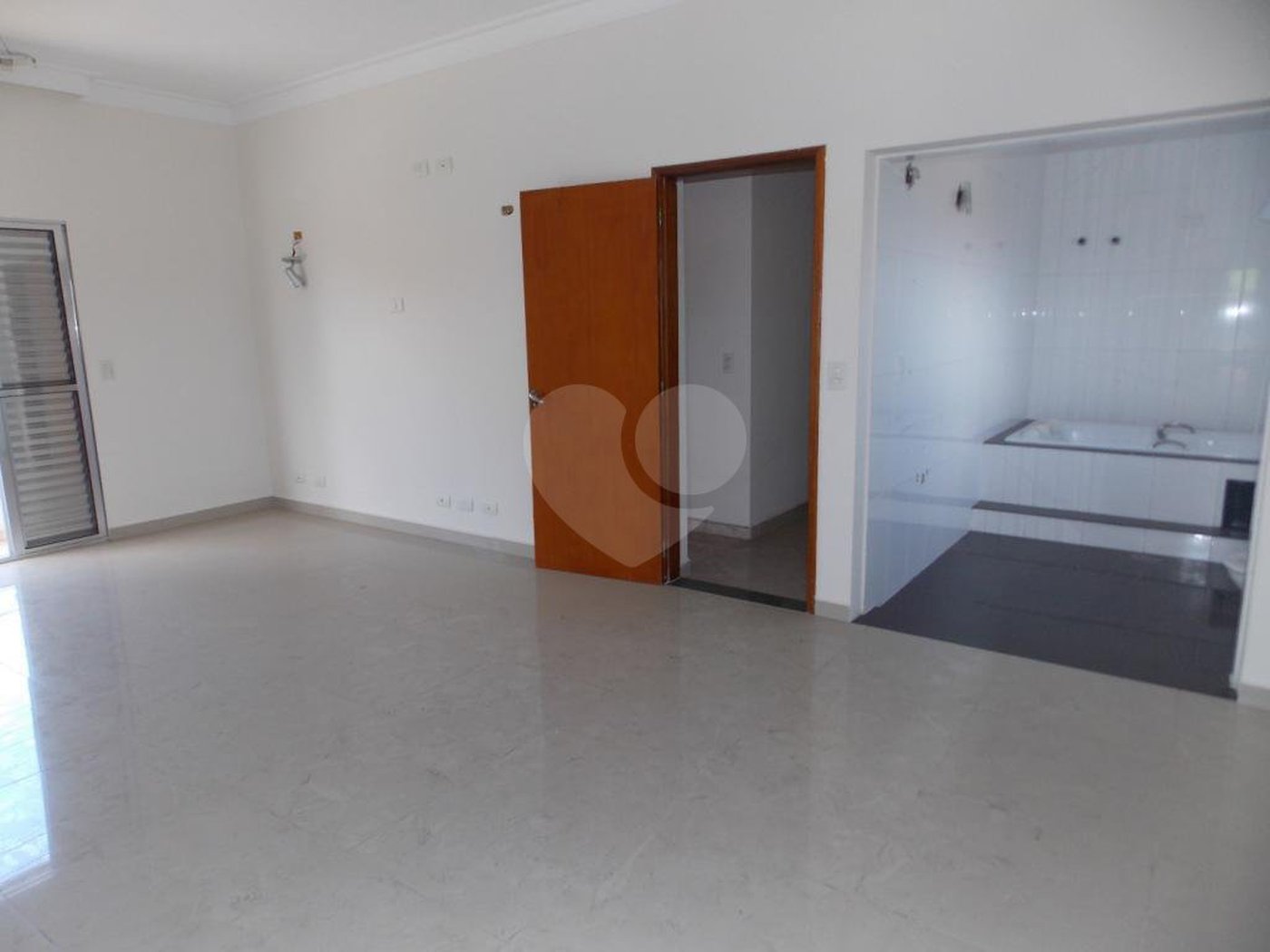Sobrado à venda com 3 suítes em Pirituba, São Paulo, SP
