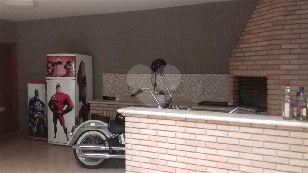 Casa à venda com 3 quartos, sendo 1 suíte,  em Vila Miranda, Itaquaquecetuba, SP