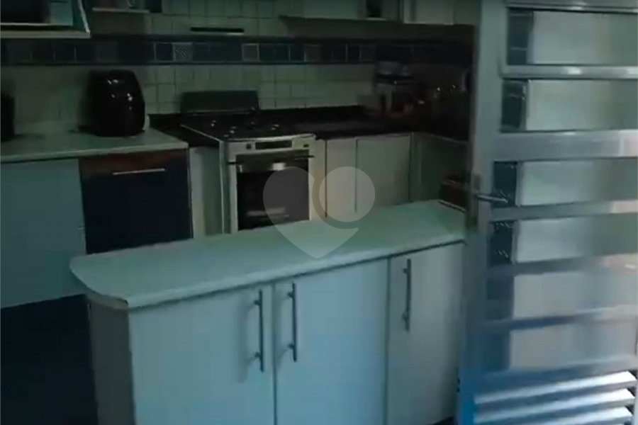 Sobrado à venda com 3 quartos, sendo 2 suítes, em Planalto Paulista, São Paulo, SP