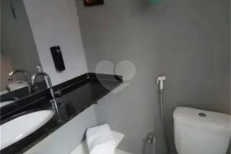 Flat à venda com 1 quarto no Centro, Sorocaba, SP