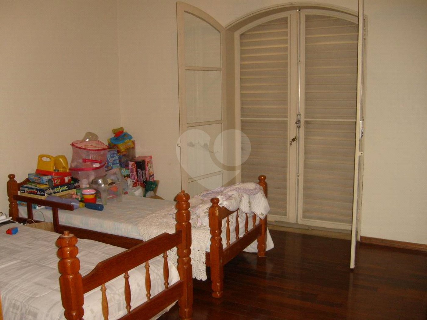 Casa à venda ou para alugar com 4 quartos, sendo 2 suítes,  no Centro, Vinhedo, SP