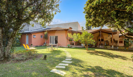 Casa à venda com 3 suítes em Chácara Monte Alegre, São Paulo, SP
