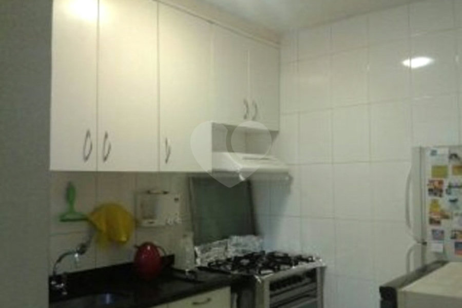 Sobrado à venda com 2 quartos em Tremembé, São Paulo, SP