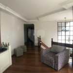 Casa à venda com 4 suítes no condomínio Residencial Floresta, São Paulo - SP